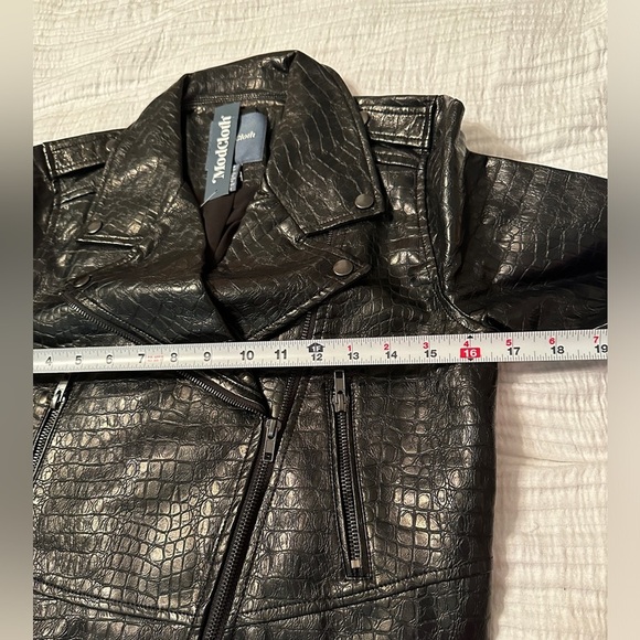 ModCloth Crocodile Rock Moto Jacket - NWT - Size XS - Picture 12 of 13